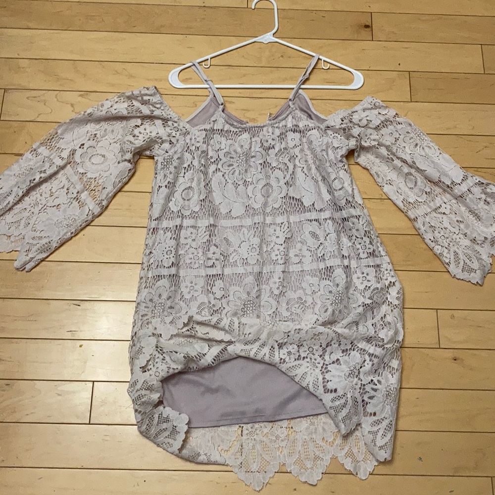 Dress - Picture 4 of 4